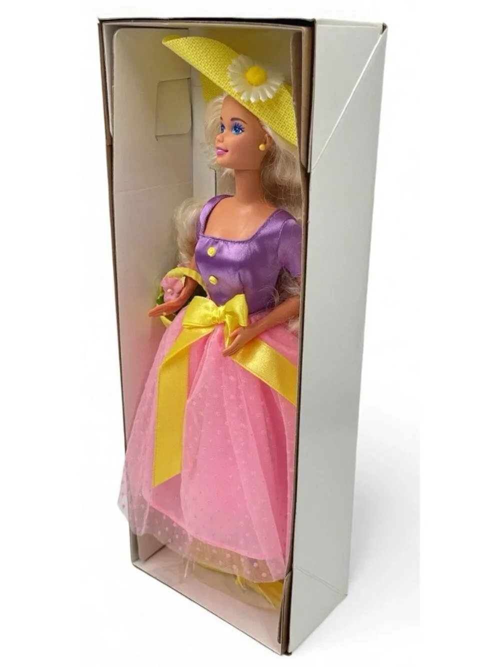Spring Blossom Barbie 1995 Avon Exclusive #15391 NRFB